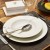 pol_pl_Talerz-obiadowy-plytki-porcelanowy-bialy-SERCE-27-cm-13854_5.jpg
