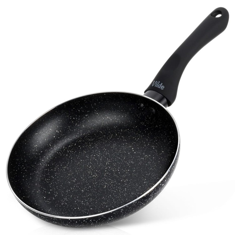 pol_pl_Patelnia-granitowa-BLACK-LINE-20-cm-18410_1.jpg