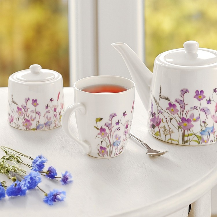 pol_pl_Kubek-porcelanowy-kwiaty-LOUKA-360-ml-18476_4.jpg