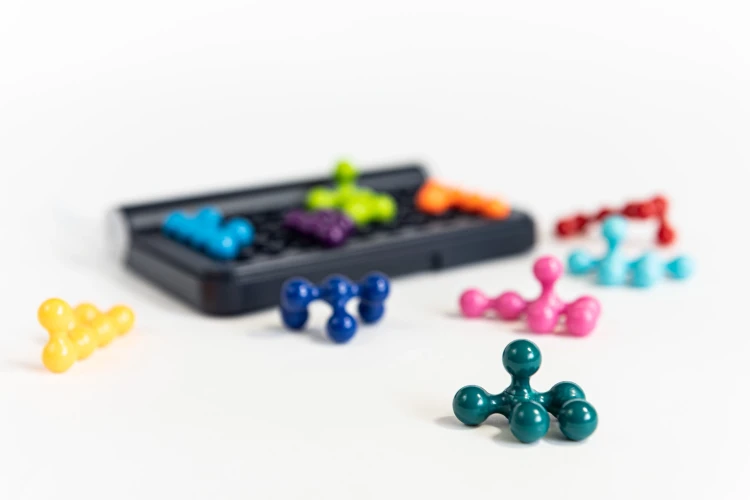 6276a96ae-smart-games-iq-fit.webp