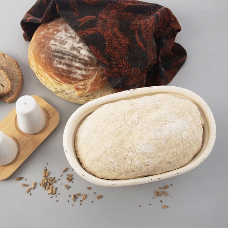 pol_pl_Koszyk-do-wyrastania-ciasta-na-chleb-rattanowy-1-kg-26x13x9-cm-2729_3.jpg