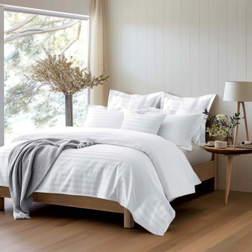 posciel-satyna-bambusowo-bawelniana-p-stripe-whi.jpg