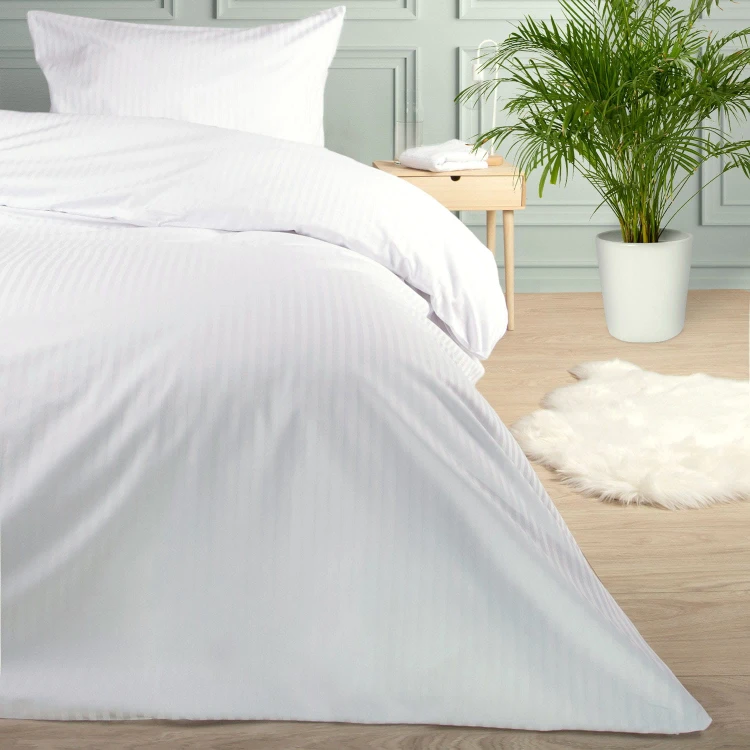 poszewka-hotelowa-na-zakladke-pasy-1cm-biala-70x80.jpg