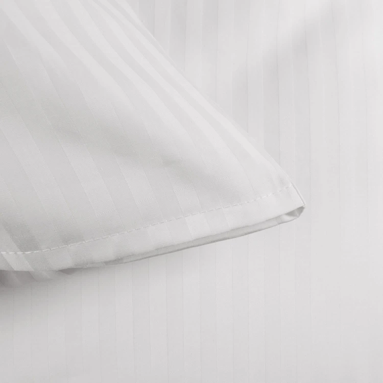 poszewka-hotelowa-na-zakladke-pasy-1cm-biala-70x80.jpg