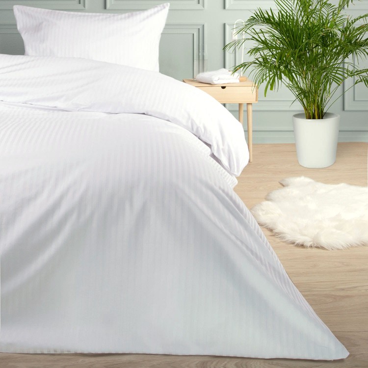 poszewka-hotelowa-na-zakladke-pasy-1cm-biala-50x60.jpg