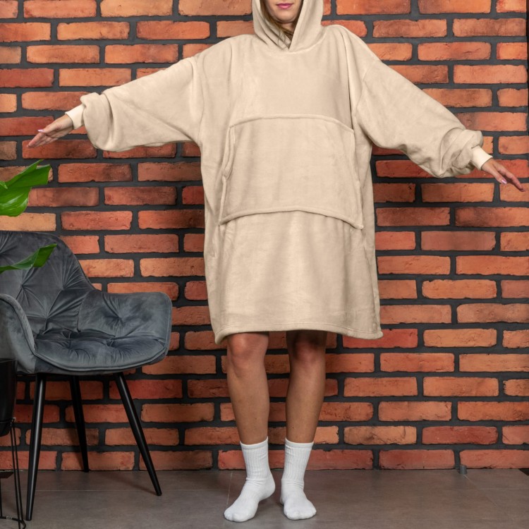 s5___bluzair-hoodie-blanket-how-big-it-is-light-beige.jpg