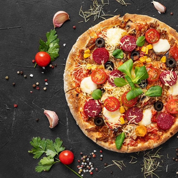 pol_pl_Kamien-do-pizzy-szamotowy-ze-stojakiem-i-nozem-3-el-867_8.jpg