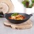 pol_pl_Patelnia-wok-zeliwna-LITINA-30-cm-3969_8.jpg