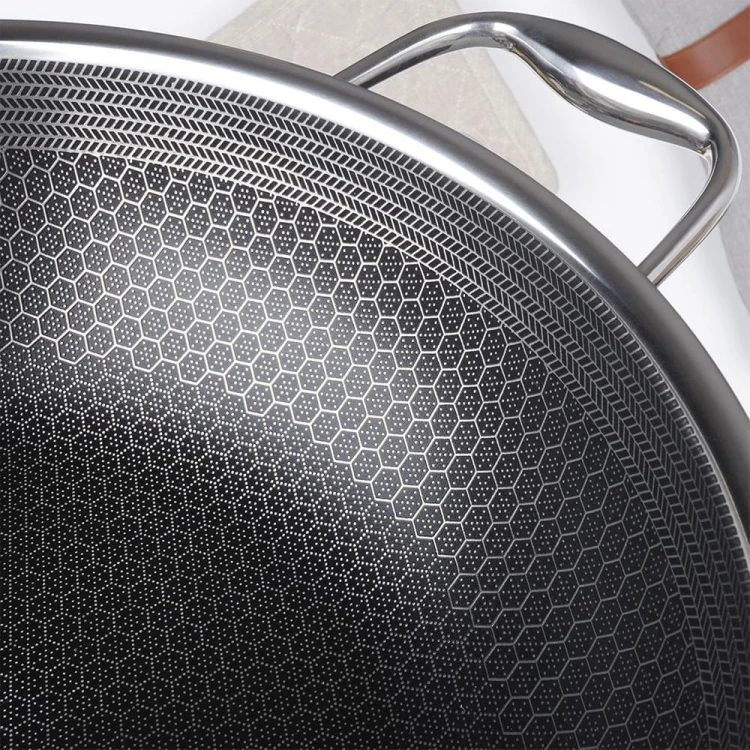 pol_pl_Patelnia-wok-stalowa-nieprzywierajaca-COOKCELL-28-cm-7014_6.jpg