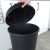 pol_pl_Kosz-na-smieci-plastikowy-czarny-47-l-15088_6.jpg