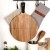 pol_pl_Deska-do-pizzy-drewniana-okragla-z-nozem-30-cm-2-el-15091_7.jpg