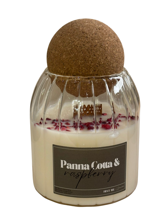 Panna Cotta & raspberry organic.png